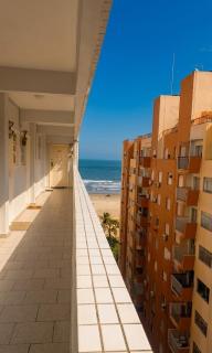 Frente Mar no Gonzaga - Garagem, Ar-Condicionado, Wi-Fi - Ideal para casais - 7