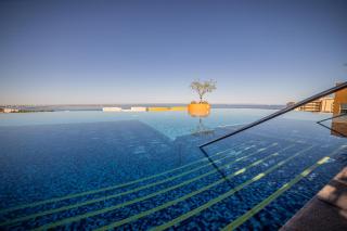 Exclusive 3BR Villa in Puerta Cortés with Jacuzzi, Golf Cart & Beach Club | 18C - 9