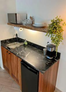 Estudio de lujo 101 con patio en la Zona Romántica - 4