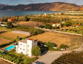Martimi Private 3 Apartments with Pool, Heated Jacuzzi and Sauna, 2 Apartments with Sea View, 200m from Beach, BBQ, Playground, Mini Football Pitch - 8