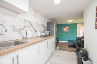 1 Bed Studio CV2 - 4