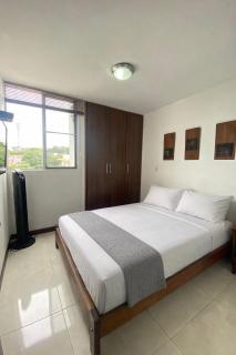 La vida es bella hermosa habitación cerca a expo futuro y aeropuerto - 8