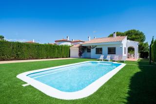 Chalet a pie Cala Forn con piscina - 0
