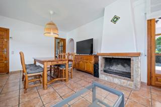 Chalet a pie Cala Forn con piscina - 3