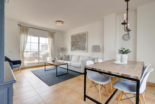 Penthouse apartment in Alcaidesa - 4