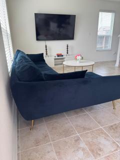 Furnished 2BR Home By Hobby Airport, Extended Stays - 0