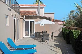 Pool Side Paradise Zante Suite - 8