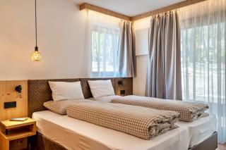 Les Ciases Chalets Dolomites Apt 1 - 4