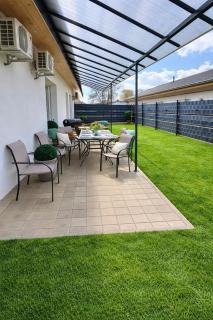 Local-Lux Garden Residence B- 2 Bedrooms-Terrace - 3