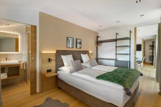 Premium App Hofer Silena - 2