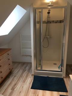 L'orchidée Au Bord De L'eau - 5