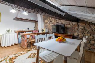 Casa Velarde Apto 1 - 3