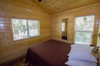 Lake of the Springs Camping Resort Cottage 1 - Oregon House - 9
