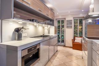 Traumhaus Whirlpool Sauna Grill - Hamburg - 7