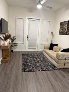 Modern and Upscale 1 Bedroom- AT&T Stadium - 4