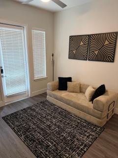 Modern and Upscale 1 Bedroom- AT&T Stadium - 2
