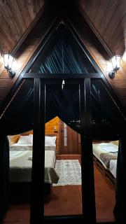 Nakas cottage - 8