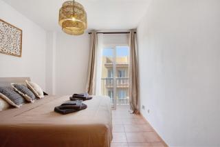 Luxury Ocean View - 1