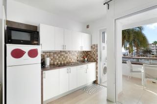 Nice Apartment 1210 In Central Area - 1