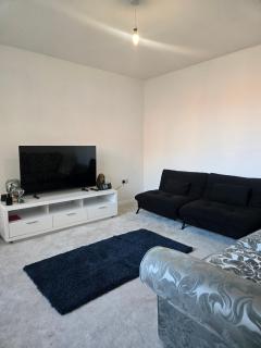 One double bedroom in a luxury home - 2