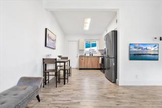Cozy & Convenient Miami Stay near Design District & Wynwood - 8