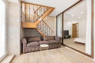 3 Rooms 3 Bathrooms In The City - 1