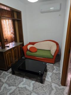 Revi's Homestay Durrës 2 - 7