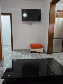 Revi's Homestay Durrës 2 - 5