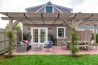 Luxury Nantucket Getaway Hot Tub - 0