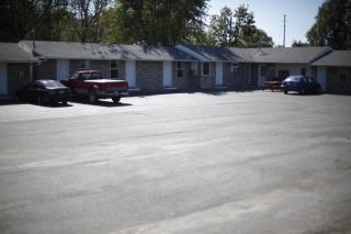 Travelier Motel - 2