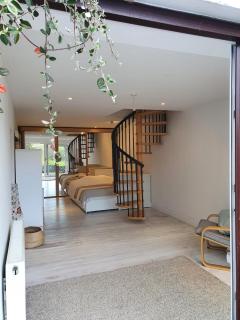 Spacious detached house with stunning views - 3