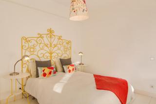 Modern Apartment by the Sea - 8