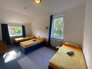 Dänischenhagen, Dorfstraße - 9