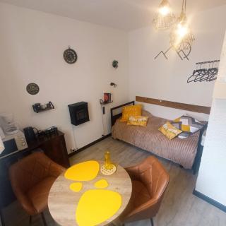 Studio hypercentre, hyper calme à Argelès-Gazost, TOUT inclus - 4