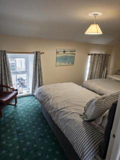 Duplex apartment in the Heart of Glenarm Village - 3