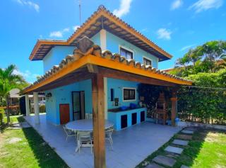 Casa com Churrasqueira, Piscina e Clube - 50m do Rio e Mar - Até 8 hóspedes - 0