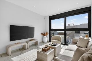 Penthouse 3BR,2BA Flamenca Beach - 5