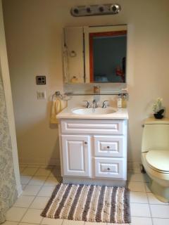 Contemporary & Spacious South Cape Beach House - 2