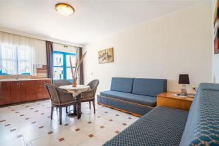 Livadia Beach Suite - 8