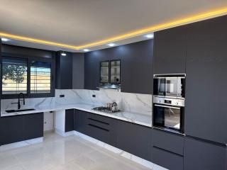 Luxurious American Villa in Moroccan Olive Farm - 3