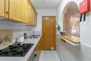 Heads 2 Holiday Homes Apartment - 5