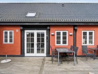 Apartment Hinrich - 4-5km from the sea by Interhome - 0