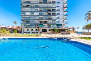 Sunny Seaside Studio - 9