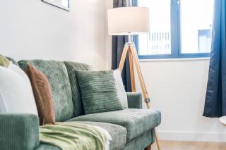 Luxury 2 Bed Flat in Birmingham City Centre - 4