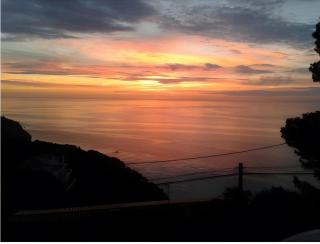 Sol y Mar 1 - 2