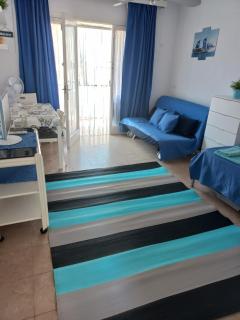 Beachside Studio - 8