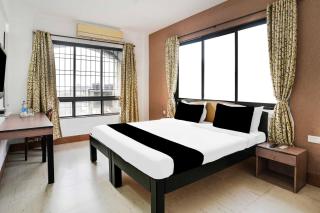 Super Townhouse Oak Ramdaspeth KRIMS Hospital - 1