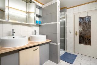 Ferienwohnung mit Aufenthaltsraum - Ruhland - 2