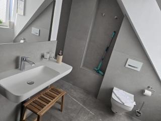 Schöne 2-Raumwohnung Neu - 1