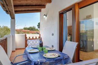 Trilocale Con Vista Porto Taverna - 9